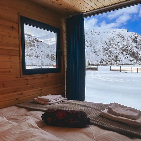 Wildwood Kazbegi Villa ภายนอก รูปภาพ
