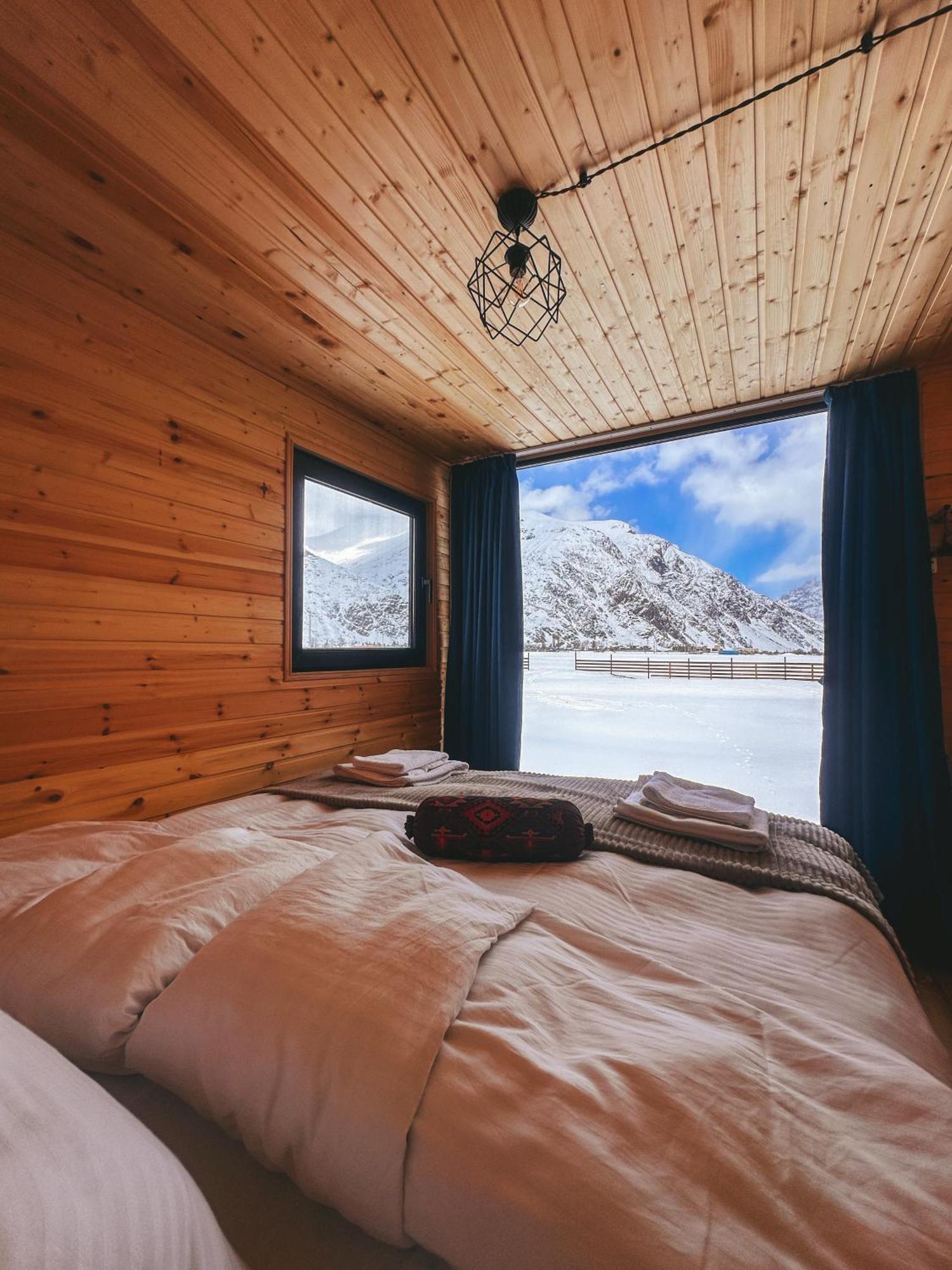 Wildwood Kazbegi Villa ภายนอก รูปภาพ