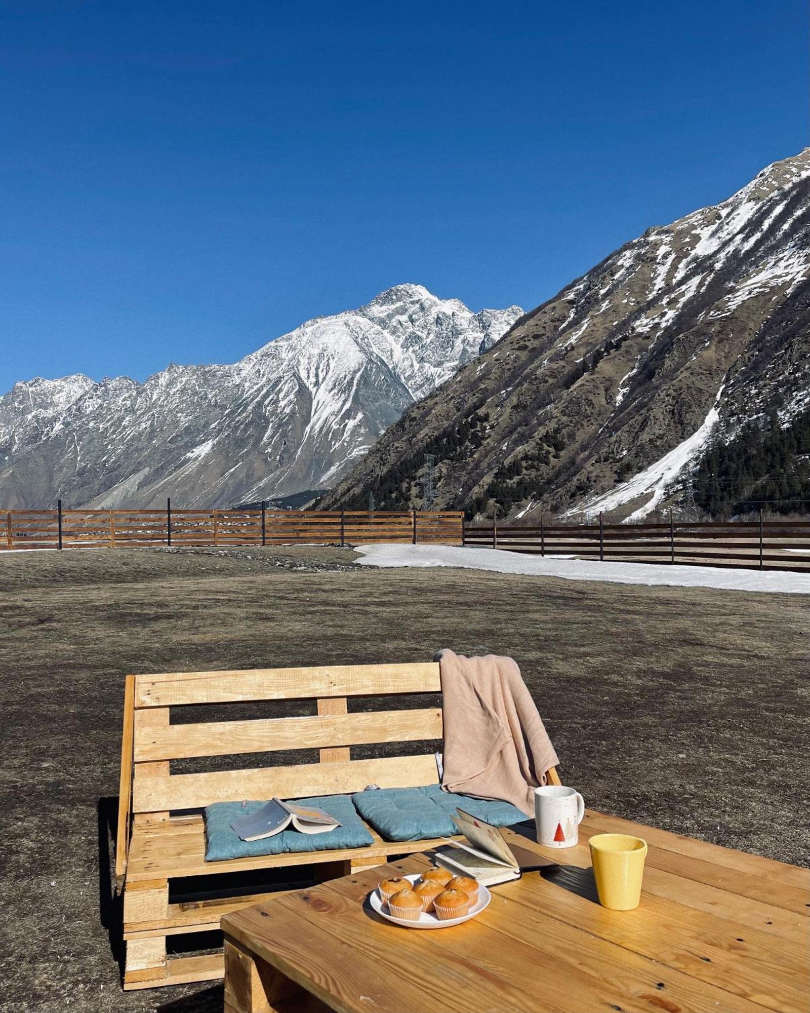 Wildwood Kazbegi Villa ภายนอก รูปภาพ