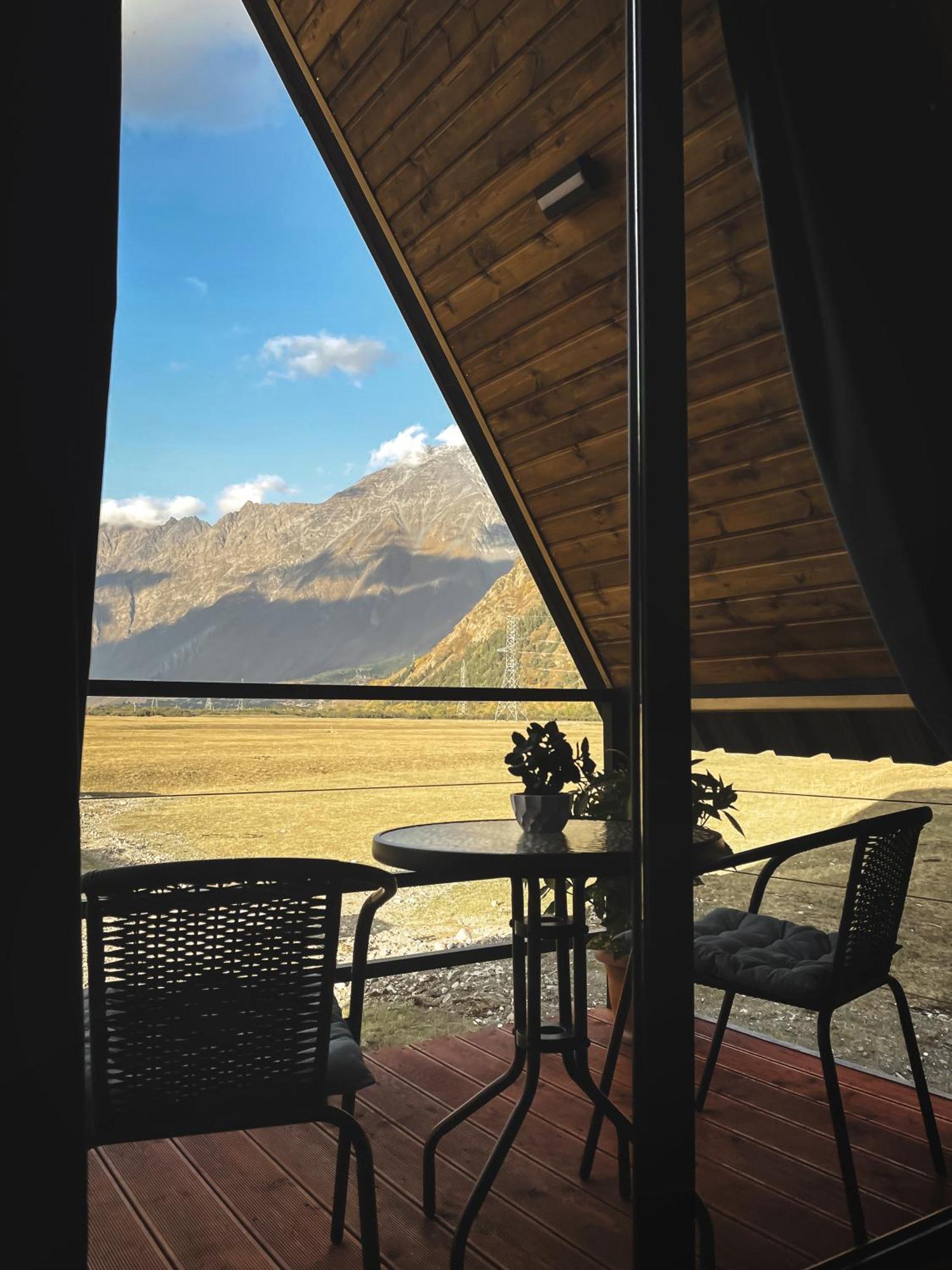 Wildwood Kazbegi Villa ภายนอก รูปภาพ